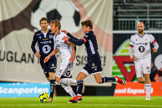 Per Ciljan Skjelbred of Rosenborg and Sondre Sørli of