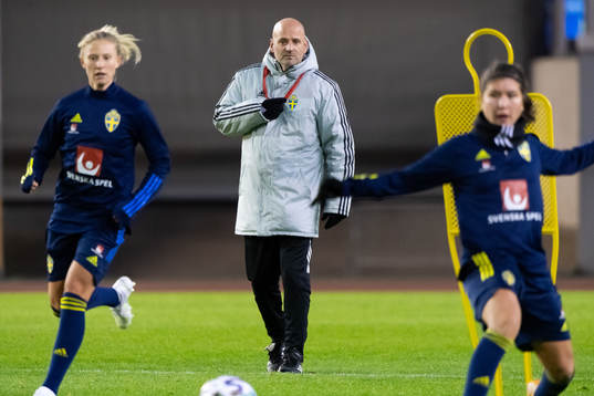 Assistant coach Magnus Wikman