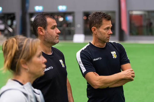 Tränare Cristian Loayza och Peter Svanström