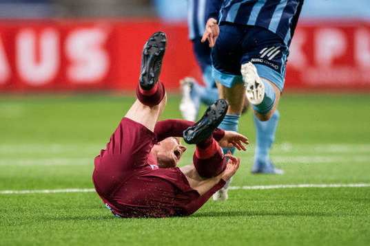 Malmö FFs Anders Christiansen har ont