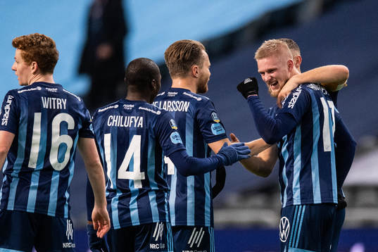 Djurgårdens Kalle Holmberg jublar