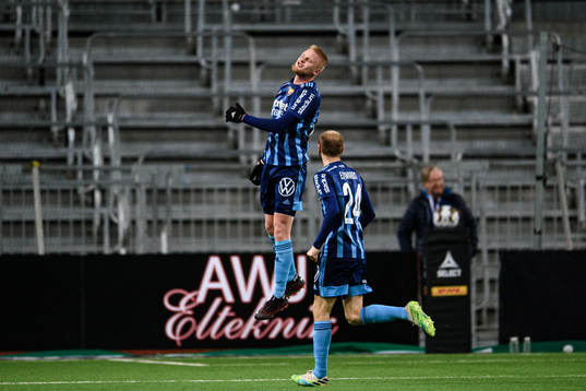 Djurgårdens Kalle Holmberg jublar