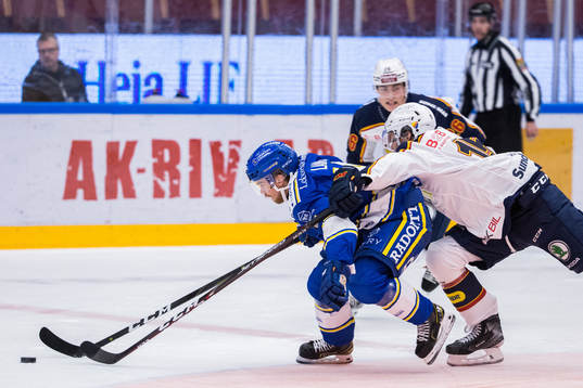 Leksands Oskar Lang och Djurgårdens Dominik Bokk
