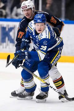 Leksands Emil Heineman och Djurgårdens Henrik Eriksson