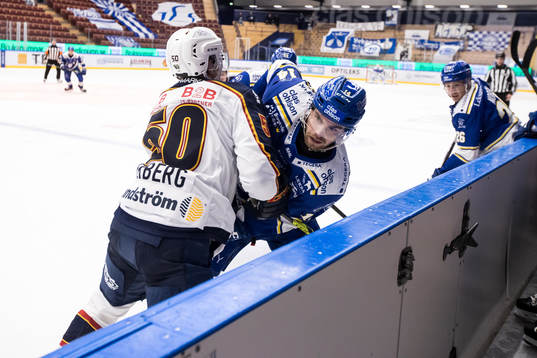 Leksands Oskar Lang och Djurgårdens Tobias Ekberg