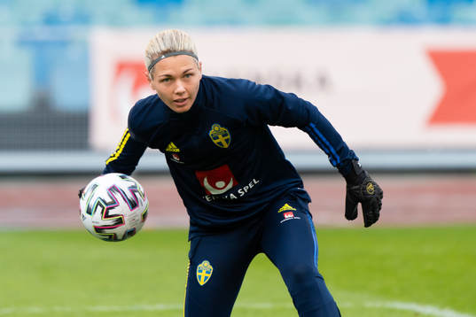 Goalkeeper Jennifer Falk