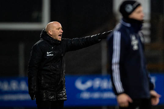 Landskronas tränare Billy Magnusson reagerar