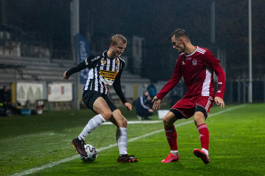 Landskronas Johan Rapp mot Lindomes Ajdin Zeljkovic