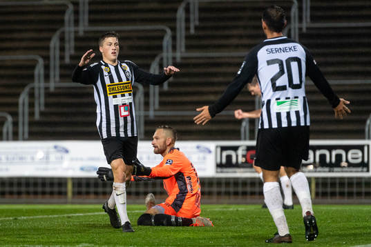 Landskronas Kevin Jensen och Sumar Almadjed jublar