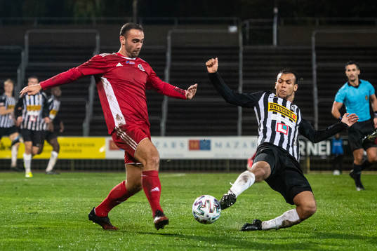 Lindomes Robert Lipovac mot Landskronas Sumar Almadjed