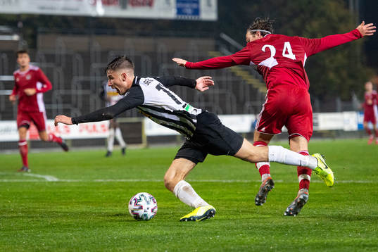Landskronas Filip Olsson faller