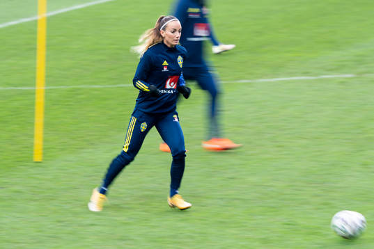 Kosovare Asllani