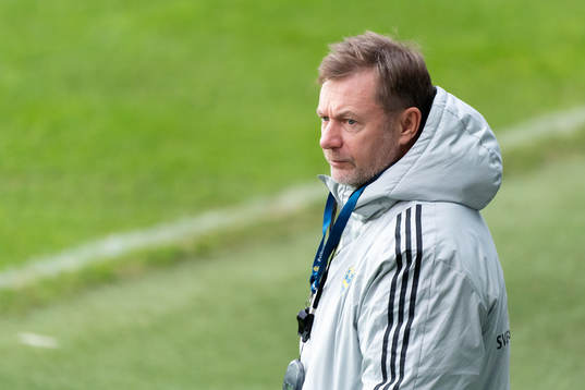 Head coach Peter Gerhardsson