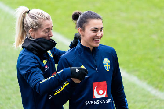 Linda Sembrant and goalkeeper Zecira Musovic