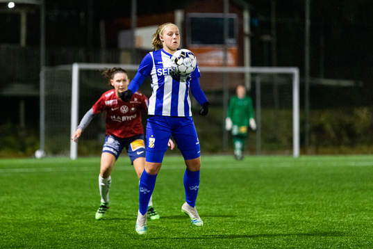 Örgrytes Kajsa Skarrie och IFK Göteborgs Filippa Hopkins