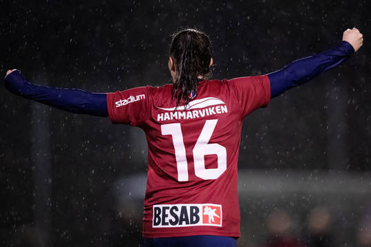 Örgrytes Mikaela Utas jublar