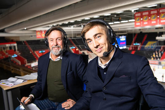 s kommentatorer Åke Unger och Tobias Forsberg