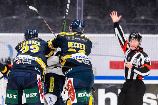 Södertäljes Måns Lindbäck och Carl Becker i bråk med