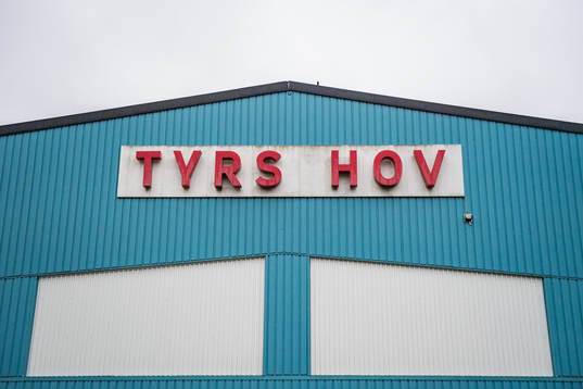 Exteriör Tyrs Hov Sportcentra