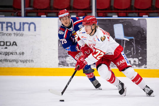 Trojas Jesper Emanuelsson och Tyringes Kevin Loppatto