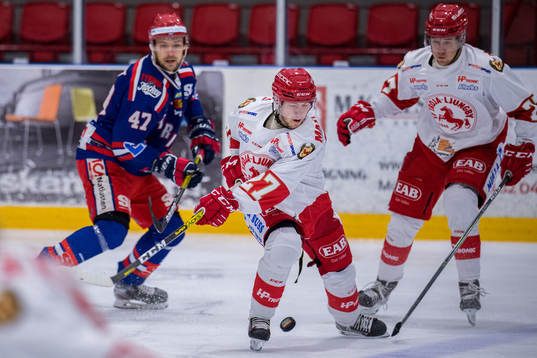 Trojas William Romfors och Victor Gagic mot Tyringes Daniel