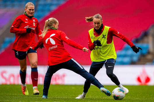 Amalie Vevle Eikeland and Caroline Graham Hansen of the