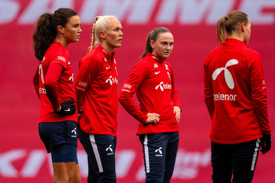 Ingrid Syrstad Engen, Maria Thorisdottir and Vilde Hasund