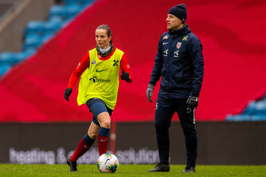 Tuva Hansen and Anders Jacobson, assistant coach of the