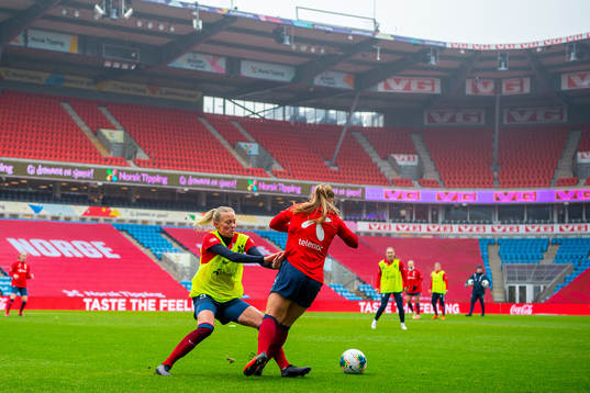 Synne Sofie Kinden Jensen and Olaug Tvedten of the