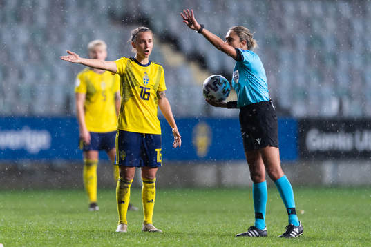 Julia Zigiotti Olme of Sweden reacts