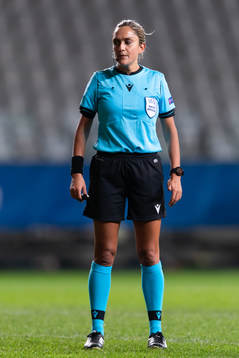 Referee Maria Marotta