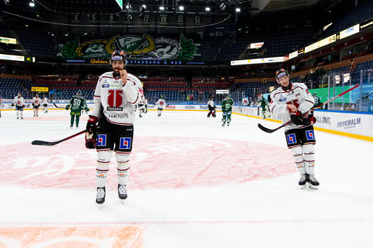 Örebros Ludvig Rensfeldt  och Gustav Backström deppar