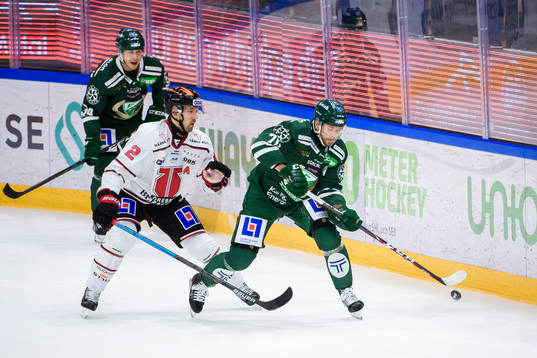 Örebros Rasmus Rissanen och Färjestads Jacob Nilsson
