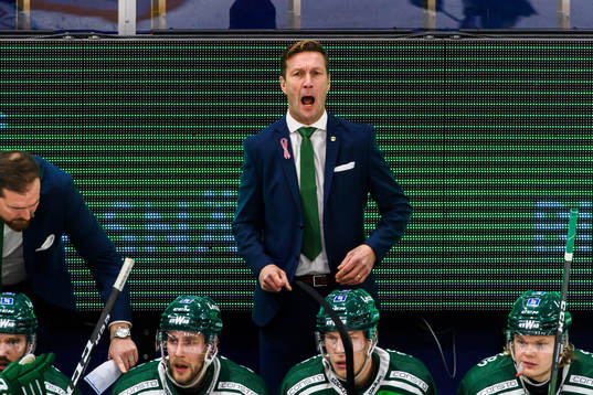 Färjestads huvudtränare Johan Pennerborn
