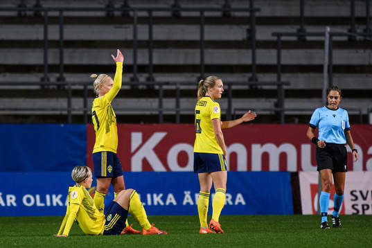 Lina Hurtig of Sweden in pain