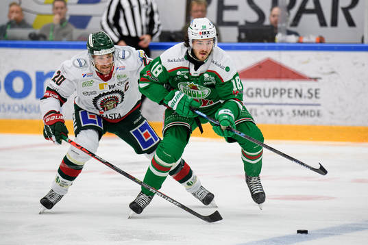 Frölundas Joel Lundqvist och Rögles Dennis Everberg