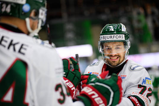 Frölundas Patrik Carlsson jublar