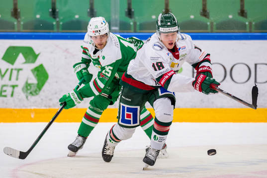 Frölundas Lucas Raymond och Rögles Simon Ryfors