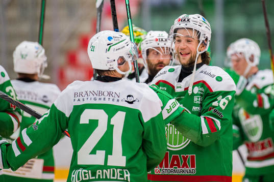 Rögles Lucas Ekeståhl Jonsson jublar