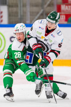 Rögles Anton Bengtsson och Frölundas Jesper Sellgren