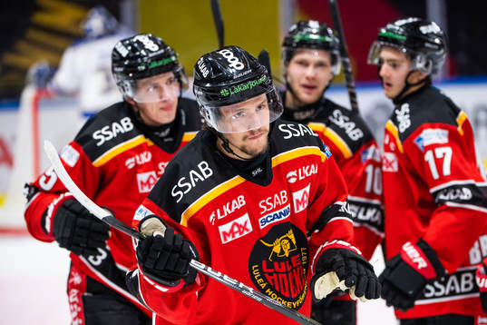 Luleås Victor Berglund jublar