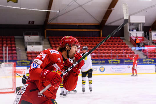 Bläddra bland fler bilder av Ishockey, Hockeyallsvenskan, Almtuna - AIK