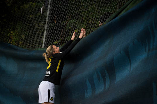 Bläddra bland fler bilder av Fotboll, Elitettan, AIK - Bollstanäs