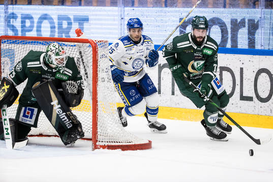 Färjestads Jesse Virtanen och Leksands Carter Camper och
