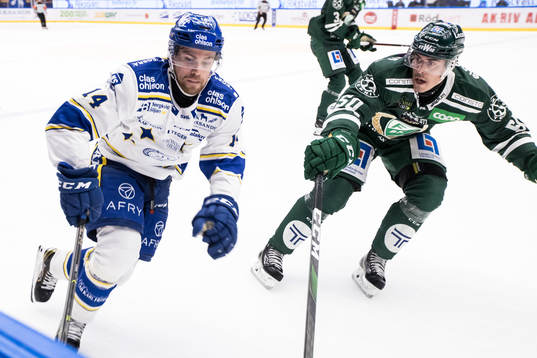 Leksands Oskar Lang och Färjestads Sebastian Erixon