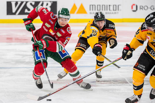 Frölundas Mattias Norlinder och Luleås Carl Mattsson