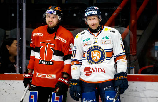 Örebros Robin Kovacs och Växjös Richard Gynge