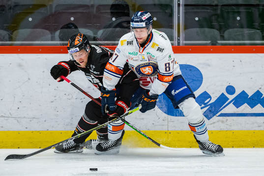 Örebros Rodrigo Abols och Växjös Robert Rosén