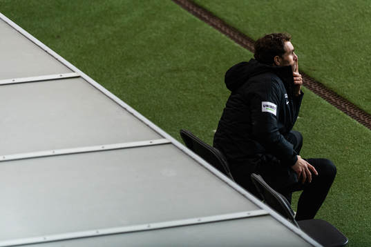 Örgrytes assisterande tränare Johan Elmander