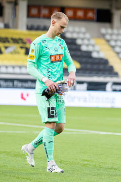 Häckens målvakt Pontus Dahlberg  deppar
